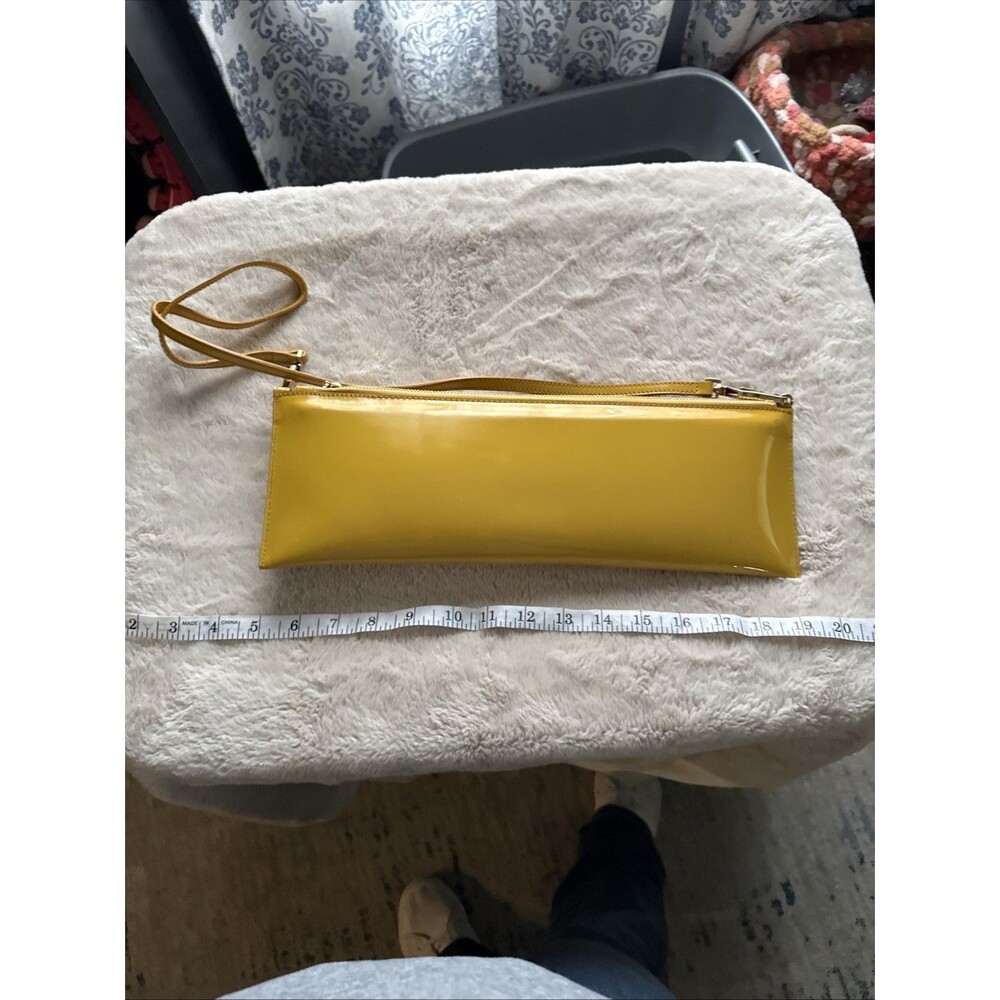 Burberry Yellow Handbag - Picture 4 of 7